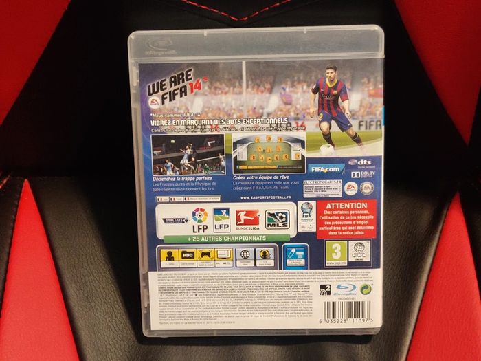 Jeu FIFA 14 PlayStation 3 - parfait état - photo numéro 2