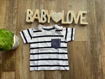 - Tee shirt Primark  - 3 mois  - Très bon état