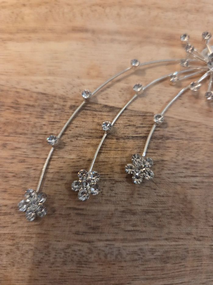 Peigne a chignon avec strass - photo numéro 2