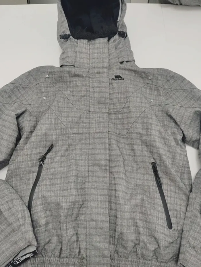 Blouson femme de ski gris marque trespass taille M