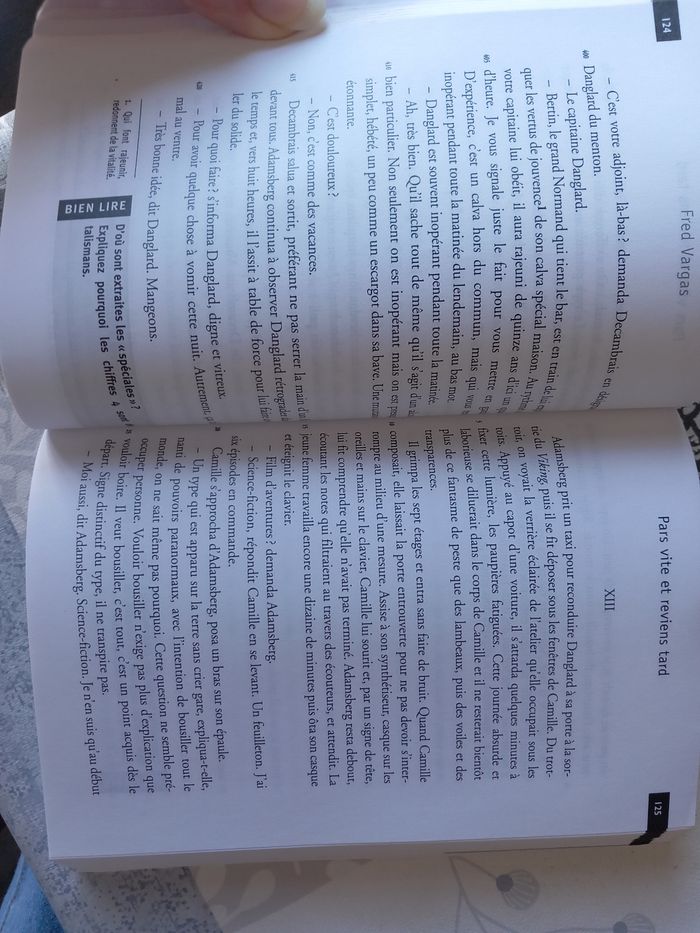 Livre Pars vite et reviens tard Fred Vargas - photo numéro 3
