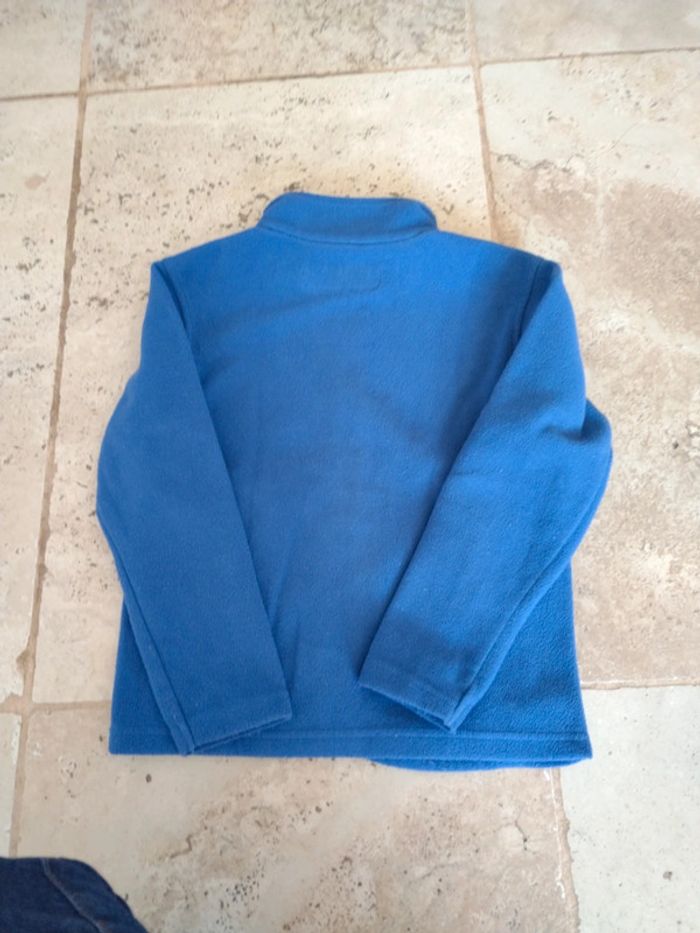 Polaire bleue en 5-6 ans (116 cm) - photo numéro 3