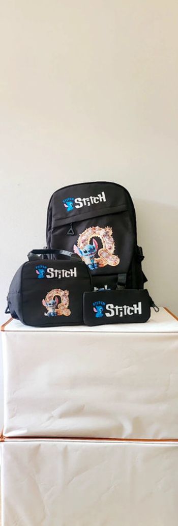 Lot Stitch Disney : sac à dos + sac repas isotherme + trousse