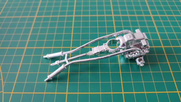 Moteur pièce détachée miniature Bburago Burago Chevrolet Corvette 1957 1/24 1/24e 1/24ème #D29 - photo numéro 2