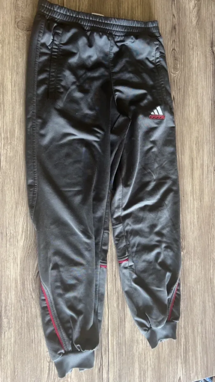 Jogging garçon / fille 16 ans