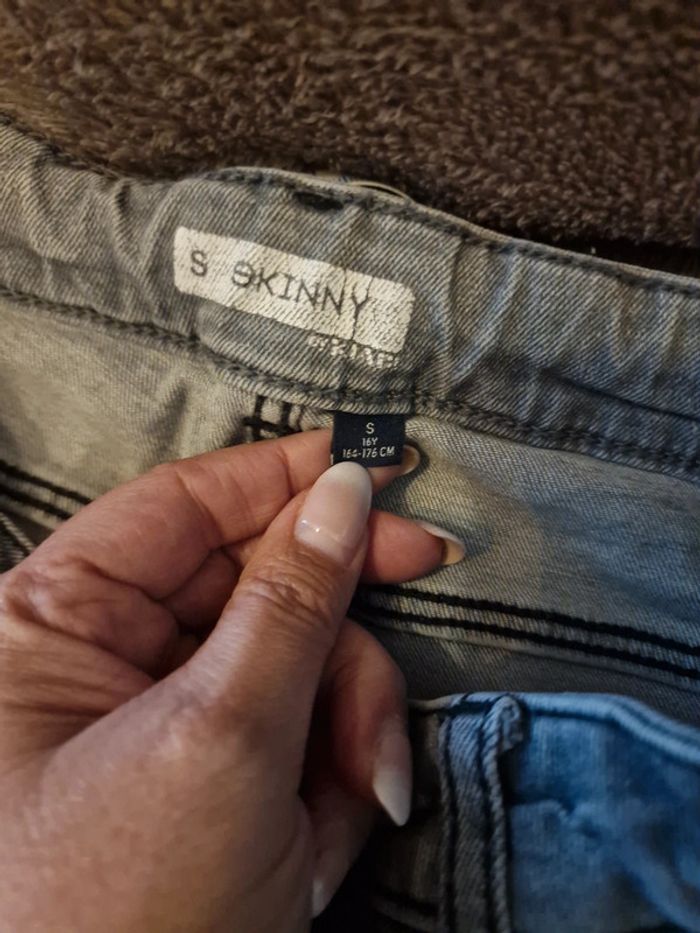 Jean skinny garçon gris - photo numéro 2