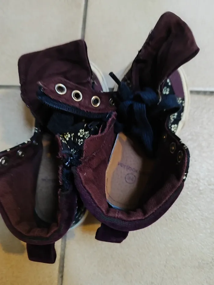 Chaussures violettes - photo numéro 3