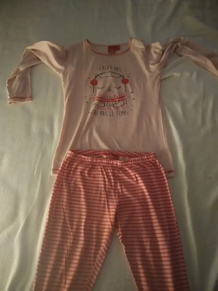 Pyjama Fille a message 10 ans - photo numéro 5