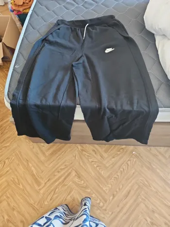 Pantalon survêtement Nike L