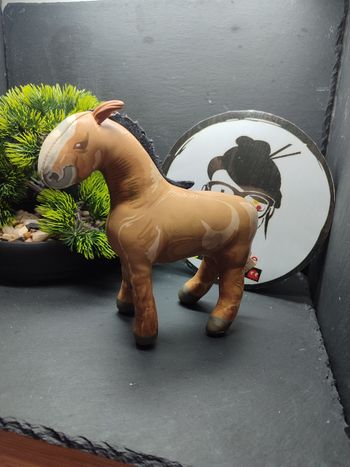 P ouche cheval cuir plastifié boitakado marron beige gris blanc noir feutrine