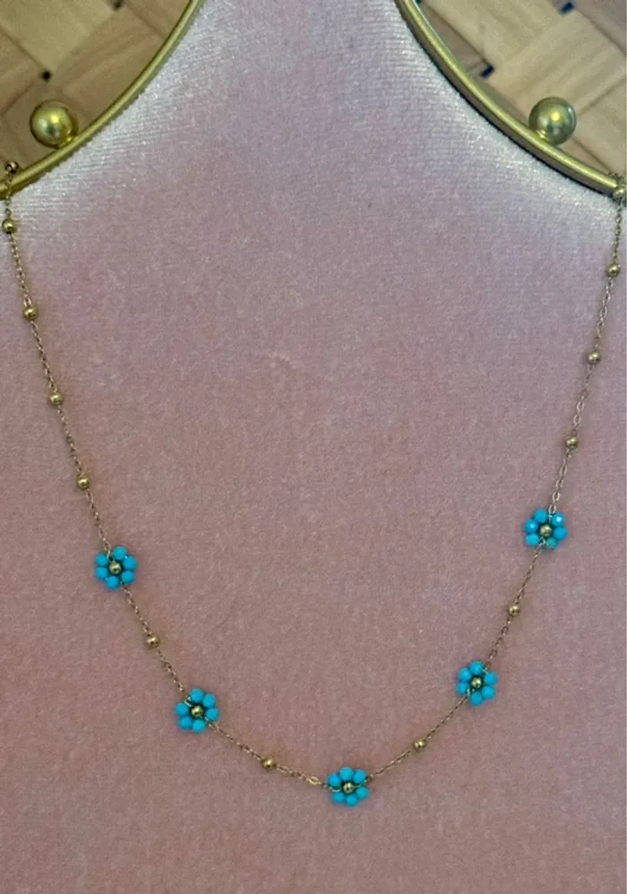 Collier chaînes petites boules  fleurs perles turquoises acier inoxydable or - photo numéro 10