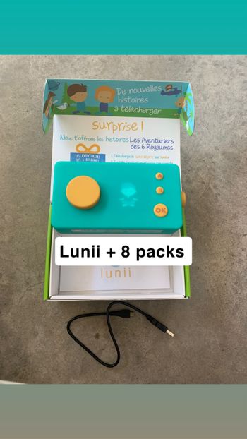 Lunii + 8 packs