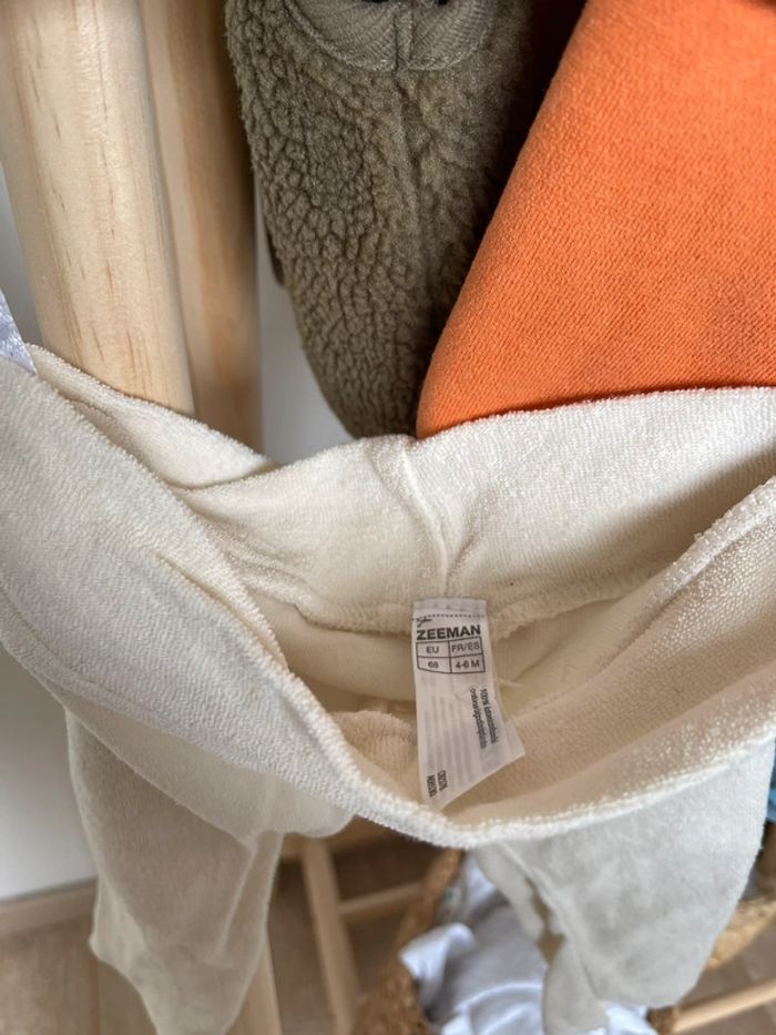 Legging Neuf taille 4/6mois - photo numéro 2
