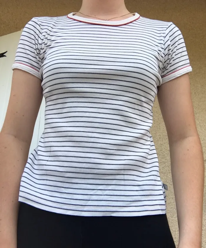 tee shirt