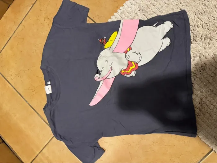 Tee shirt