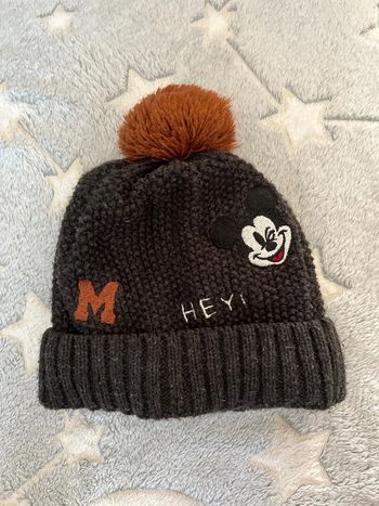 Bonnet Mickey avec pompom