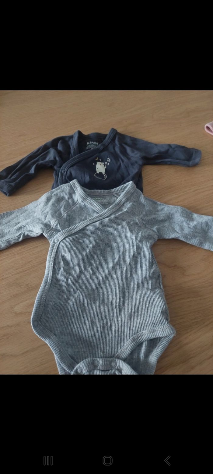 9 bodies manches longues en 1 mois - photo numéro 4