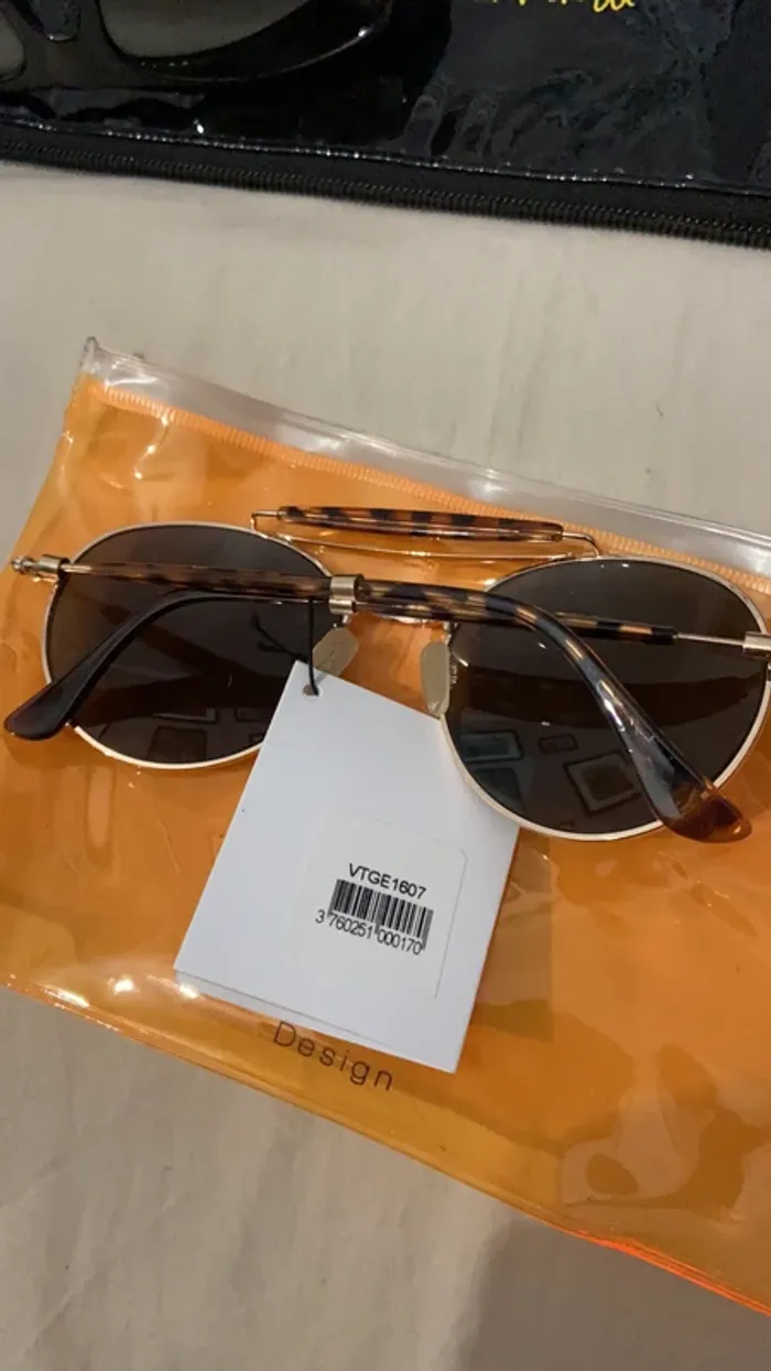 Lunette de soleil Iyü Design - photo numéro 3
