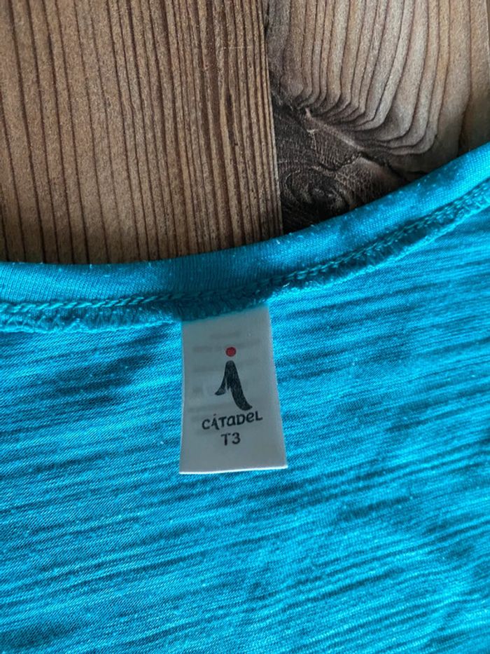 T-shirt taille 38 - photo numéro 2