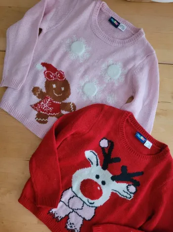 Lot 2 pulls Noël 4 ans