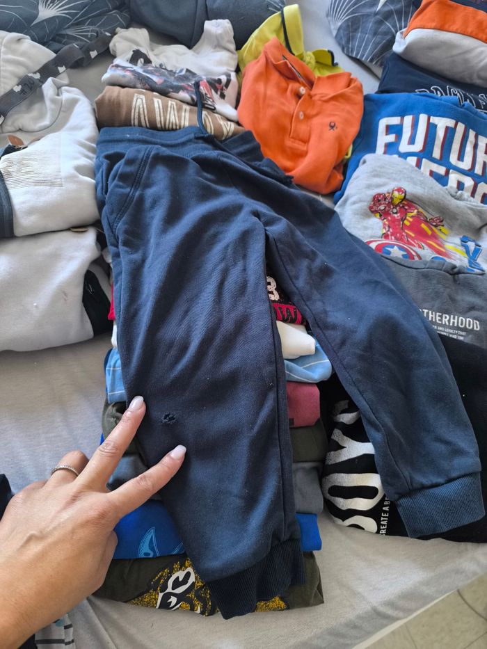 Lot vêtements enfant garçon 4-6 ans - photo numéro 6