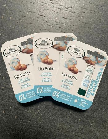 Baume à lèvres - L'Angelica - Coton et Amandes - Lot de 3 - NEUF