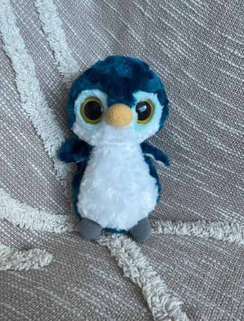 Peluche doudou 20cm yoohoo and friends pingouin bleu blanc et jaune très bon état