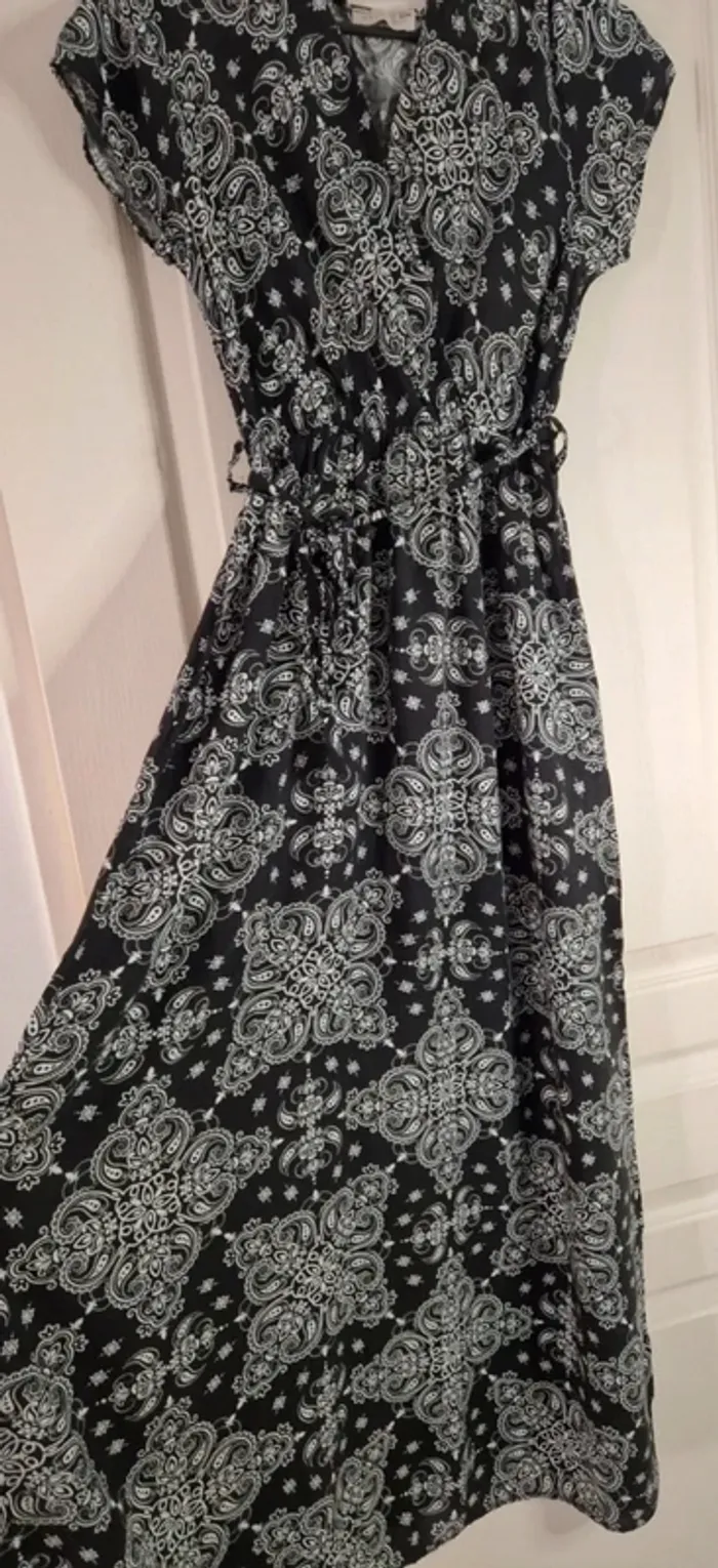 Robe New Collection motifs bandanas - photo numéro 2