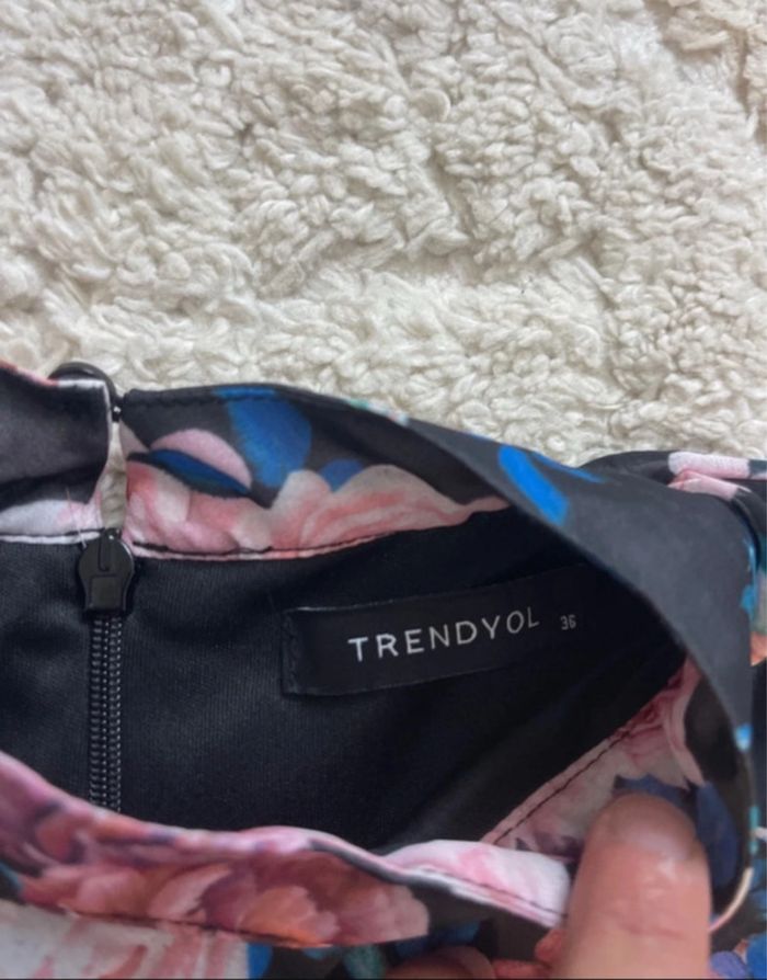 Robe occasion femme taille 36 (s) - photo numéro 3