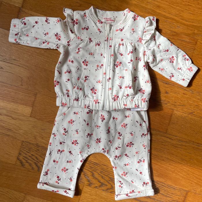 Ensemble fille taille 3 mois Du pareil au même