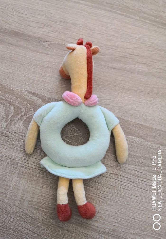🧸Joli hochet doudou girafe - photo numéro 3