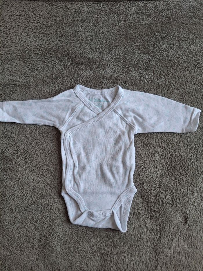 Lot 2 bodys + 1 pyjama naissance - photo numéro 4