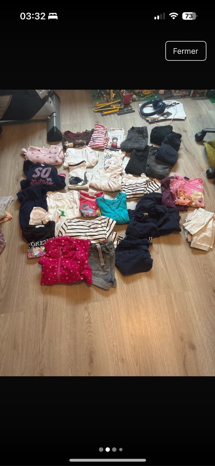 Vendes les lotss de vêtements 4 ans