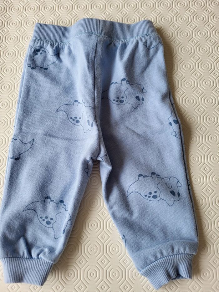 Lot 2 joggings - photo numéro 4