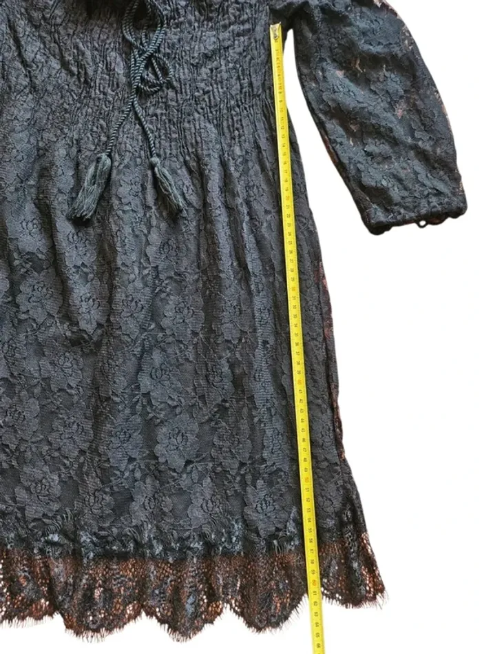 Robe en dentelle Mango taille XS / 34 - photo numéro 4