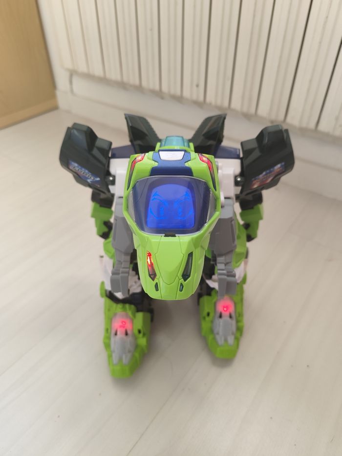 Robot transformer - photo numéro 3