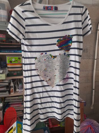 Jolie robe desigual en 11ans