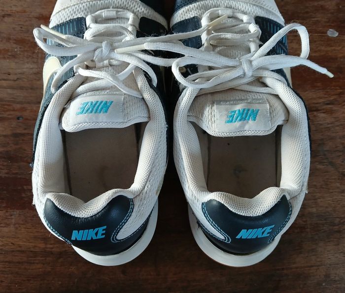 Baskets Nike Chaussures de salle Volley Hand - photo numéro 4