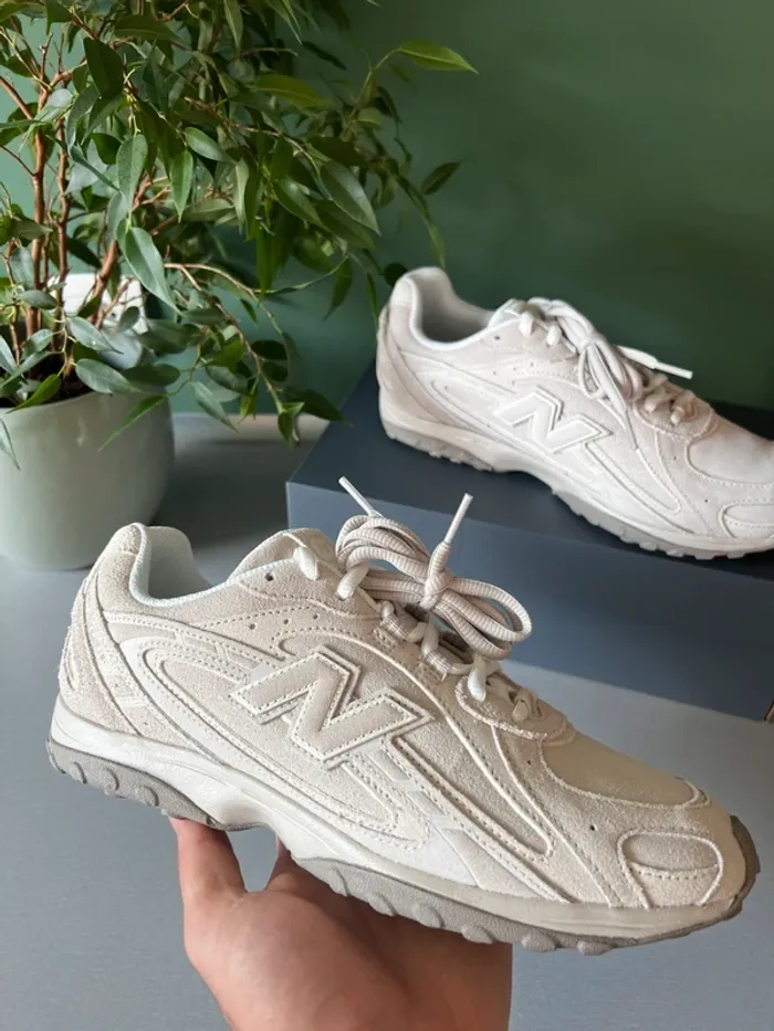 New Balance 204L “Timberwolf”