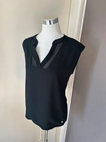 123 blouse haut top manches courtes  Noir  col V  femme, taille 38/M