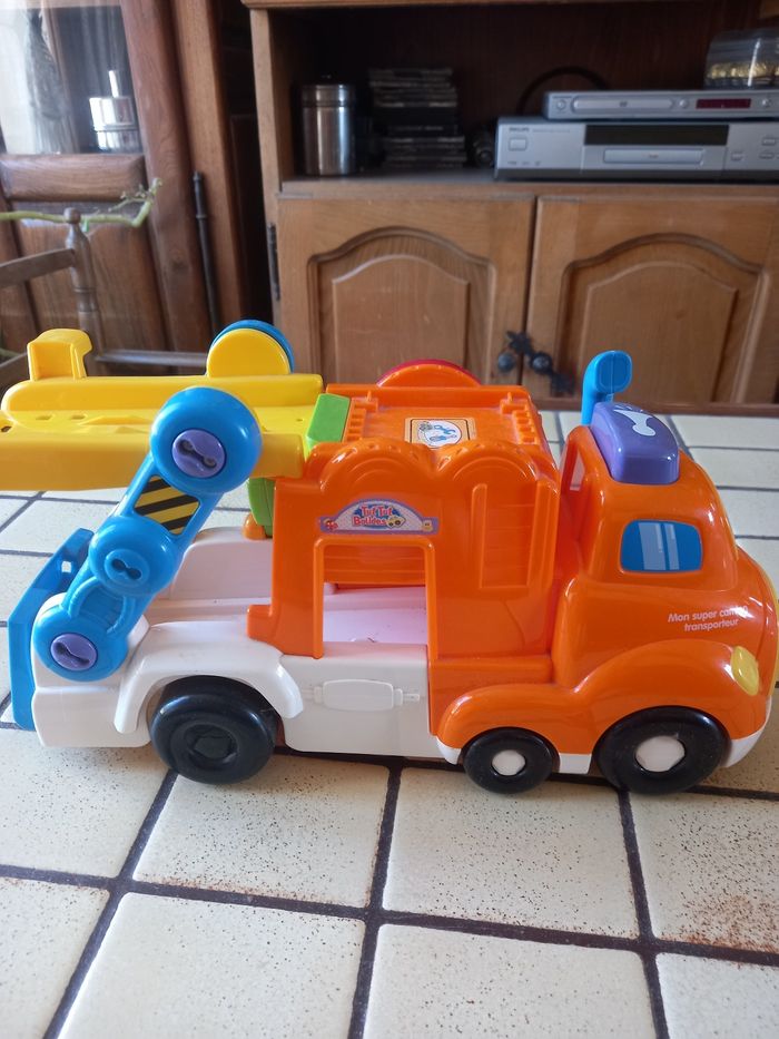 Mon super camion transporteur tu tu bolide - photo numéro 8