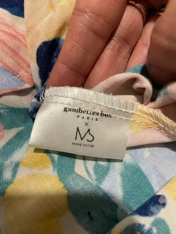 Robe manche courte bleu motif fleur multicolore neuf Gambettes box Marie Sixtine taille M - photo numéro 7