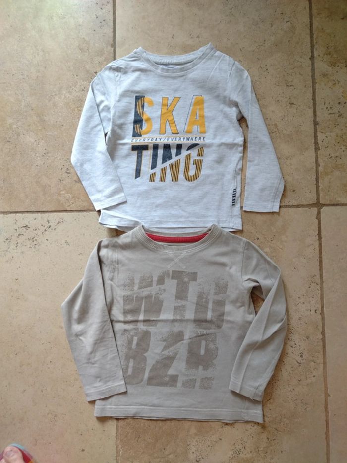 Lot de 2 t shirt manches longues garçon en 4 ans