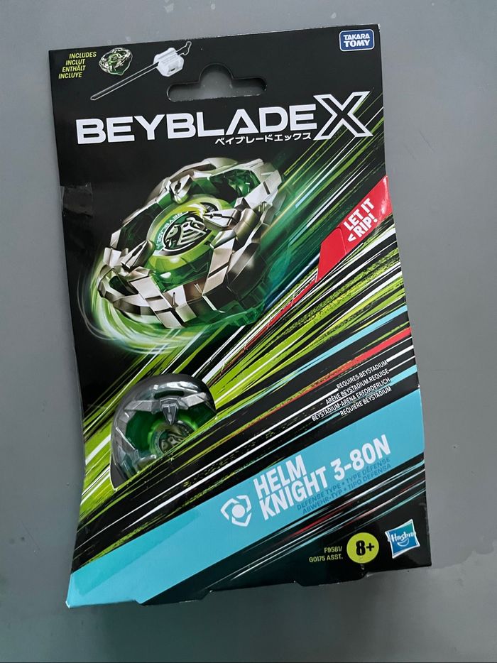 Toupie Beyblade X Défense Type : Helm Knight 3-80N verte    Neuf avec boîte / - photo numéro 6