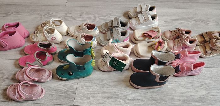 Lot Chaussures / Chaussons - photo numéro 3