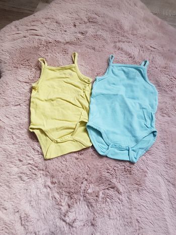 Lot de 2 bodys fille 3 mois