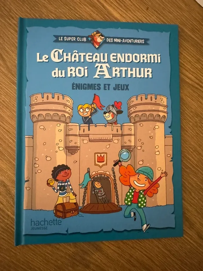 Livre McDo le château endormi du roi Arthur