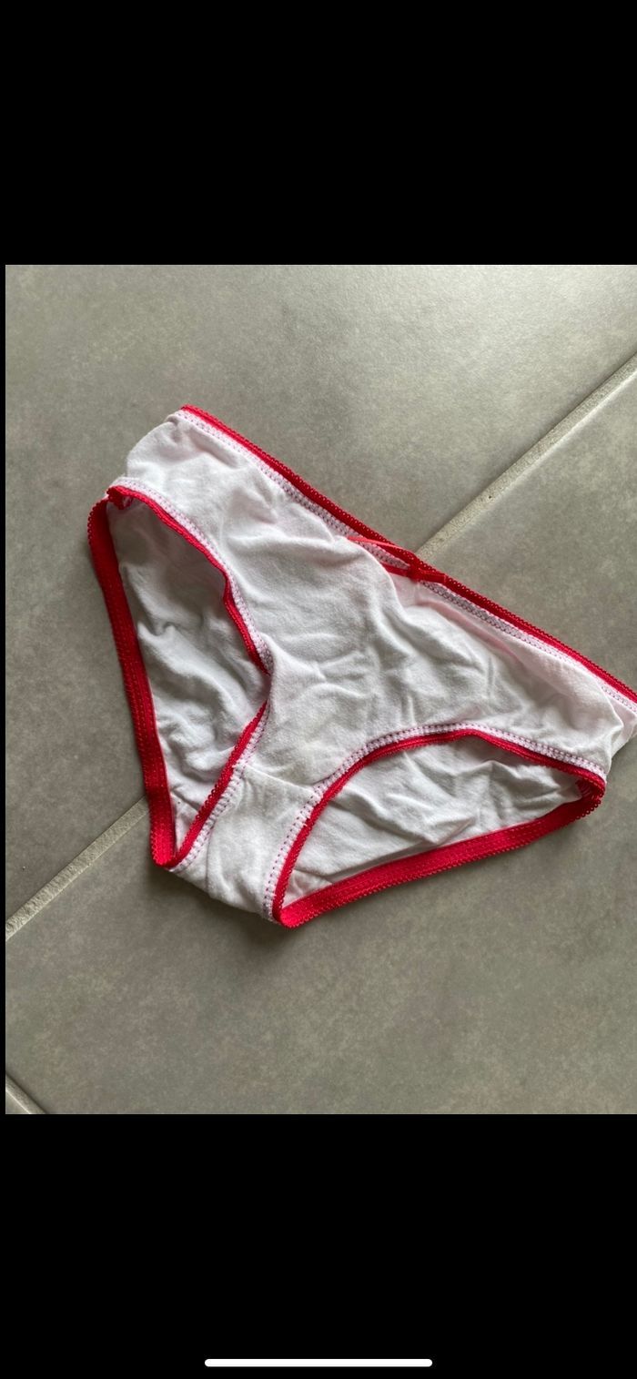 Lot de 3 culottes 4-5 ans - photo numéro 3