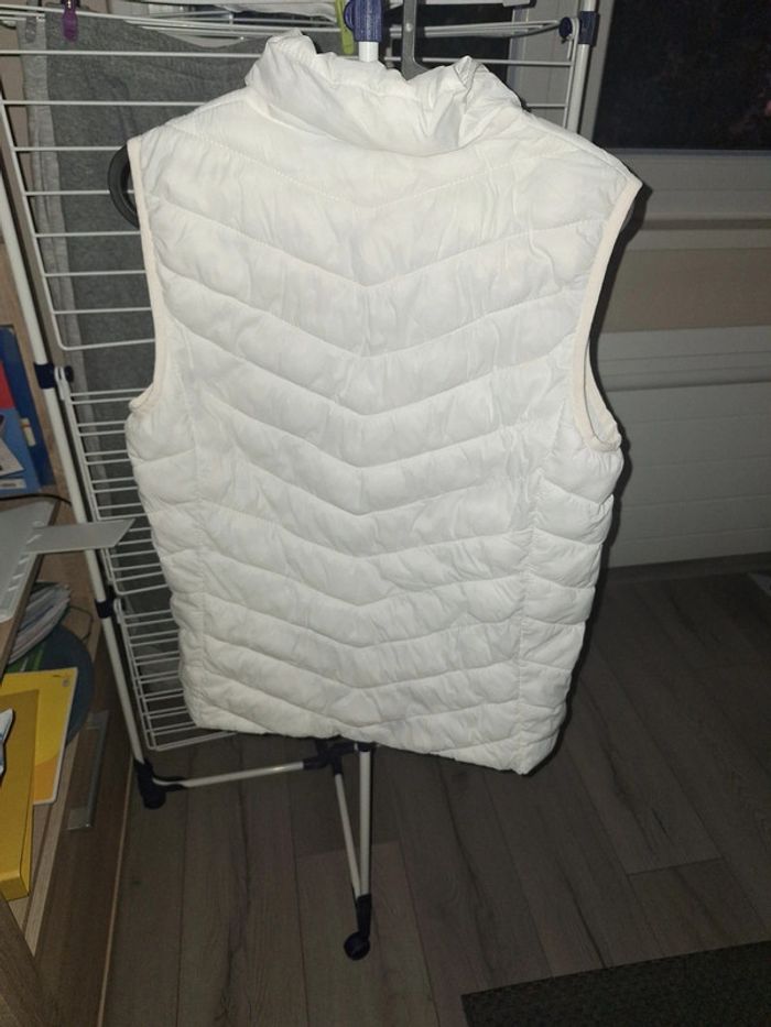 Veste sans manches fine - photo numéro 2