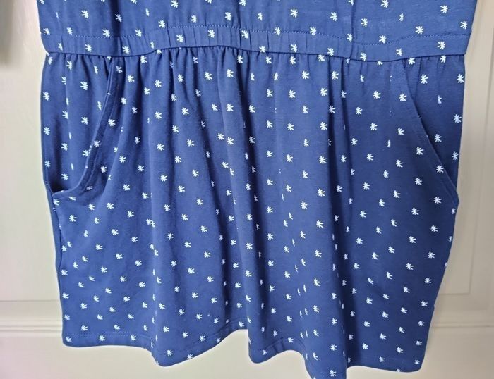 Robe bleue à motifs - photo numéro 2